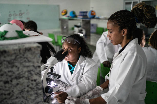 Aide chimiste biologiste